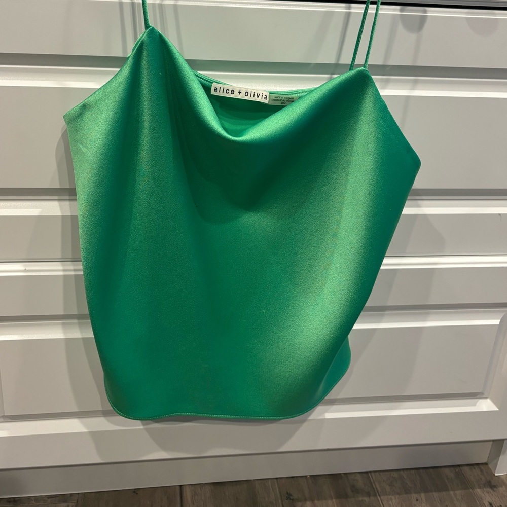 “alice+olivia” silk camisole top size M